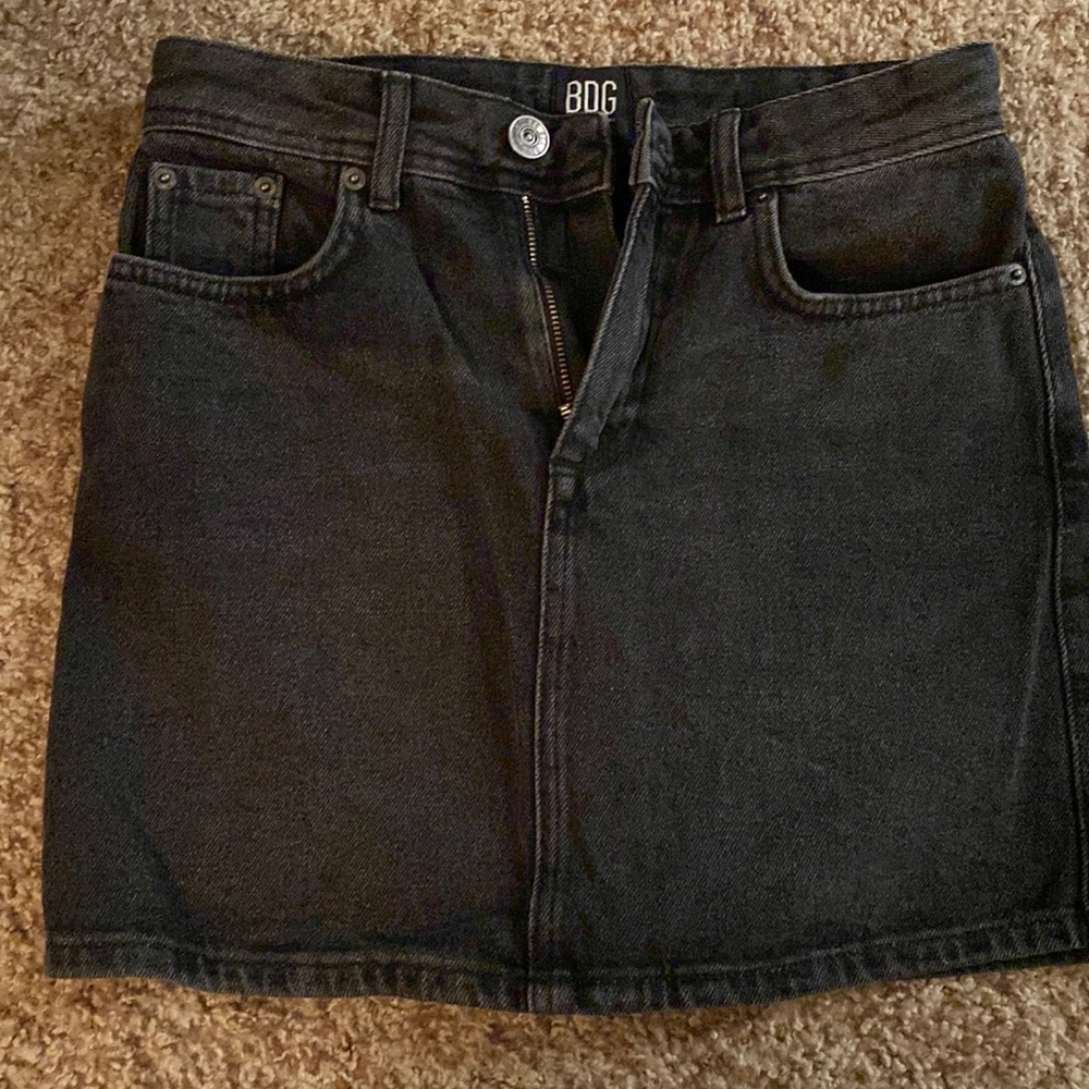 Black denim skirt. Xs